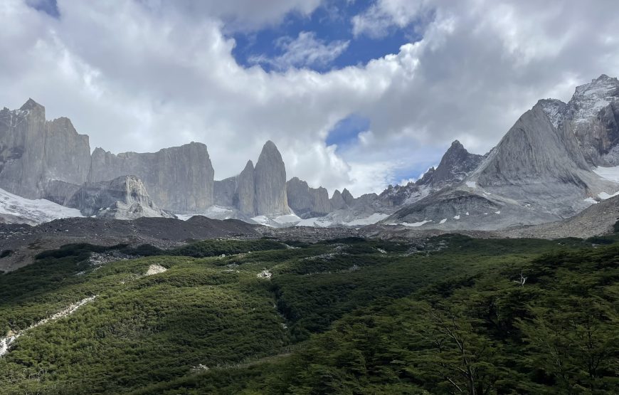 Guided W Trek 4 Days | Torres del Paine: Adventure & Full Logistics